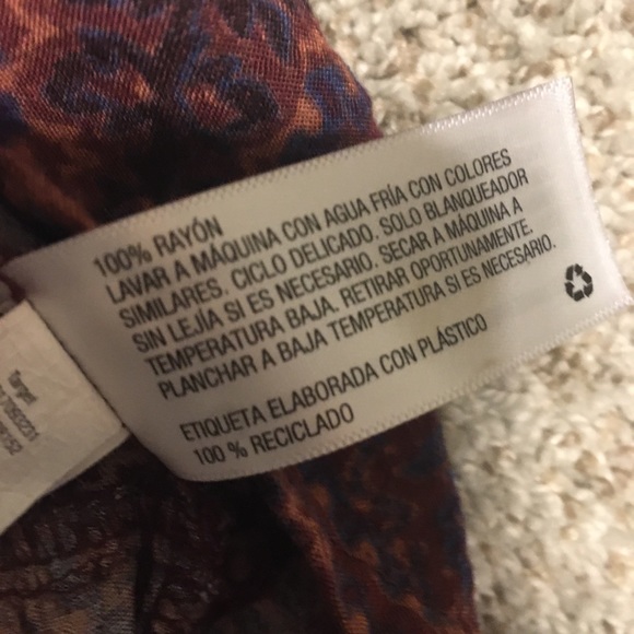 2 dresses in EUC size xs - Picture 2 of 3